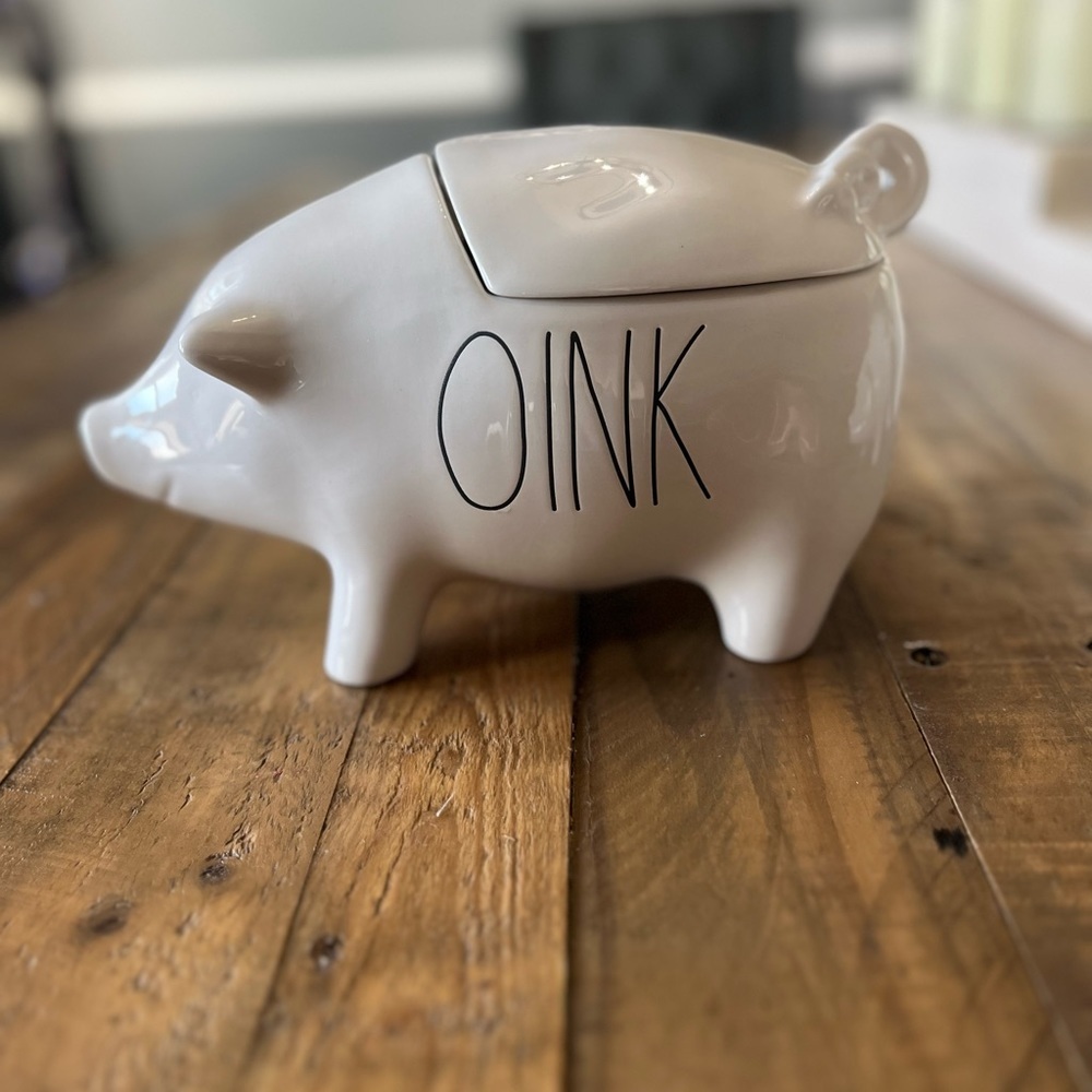 RAE Dunn Oink Pig Cookie Jar NEW - Picture 7 of 7
